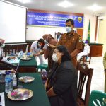 Dinkes Kabupaten Tapanuli Tengah Laksanakan Vaksinasi Covid-19 Di PN Sibolga
