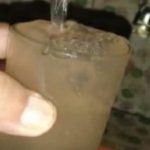 Emak – emak Kecewa, Saat Bulan Suci Ramadhan Air PDAM Keruh