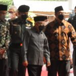 Prof . DR. K. H . Ma’ ruf Amin : Manfaatkan Belajar di Pusat Bahasa ini Sebaik Mungkin