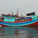 Sat Polairud Polres Sibolga Amankan Kapal Ikan di Tengah Laut