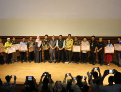 Pj Bupati Bekasi Dani Ramdan Hadiri Penghargaan Koperasi Makin Berani Award 2022