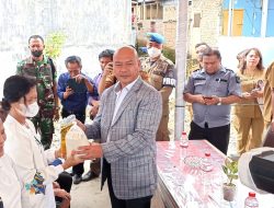 Bupati Nikson Nababan Buka Gelaran Pasar Murah di Tarutung