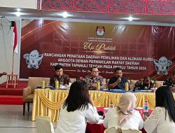 KPU Kabupaten Tapteng Menggelar Uji Publik Tentang Rancangan Dapil dan Alokasi Kursi DPRD Pemilihan Umum 2024.