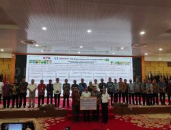 Wakil Wali Kota Sibolga Menandatangani Pakta Komitmen Revitalisasi Pelayanan Publik Provinsi Sumatera Utara