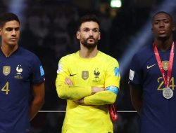 Varane : Kami kalah Dengan Kepala Tegak