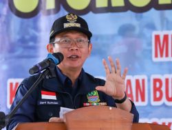 Pj Bupati Bekasi Dampingi Wagub Jabar Hadiri Syukuran Nelayan 6 Muara