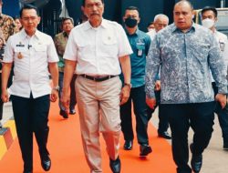Dani Ramdan Dampingi Luhut Binsar Panjaitan Resmikan Pabrik Daur Ulang (PET)