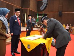 Dani Ramdan Lantik 16 Pejabat Pimpinan Tinggi Pratama di Lingkungan Pemkab Bekasi