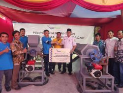 Fajar Paper Dukung Program Ekonomi Sirkular dengan Memberikan Mesin Pencacah dan Pengayak Sampah Organik