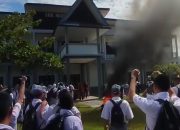 Ratusan Siswa SMKN 3 Sibolga Gelar Aksi di Sekolah, Tuding Ada Penyelewengan Dana BOS