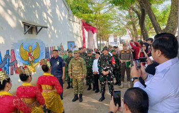 Dandim 0509/Kab.Bekasi, Letkol Inf Michael Ronald, S.I.P., M.H.I.Pimpin Upacara Pembukaan TMMD ke-126 di Desa Wibawamulya