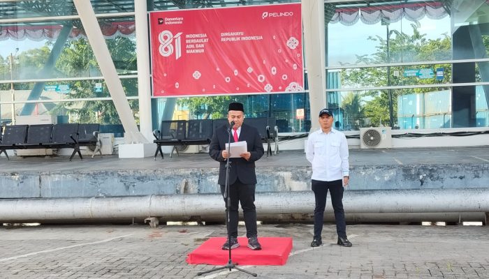 Upacara Peringatan Hari Ulang Tahun Ke-81 Kemerdekaan Republik Indonesia Di Pelabuhan Sibolga