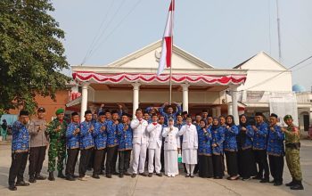 Momen HUT RI ke- 81, Pemdes Sumberjaya Kibarkan Bendera Merah Putih
