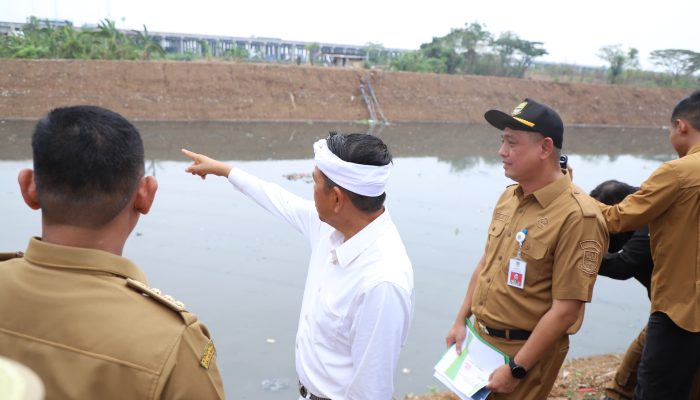KDM Tegur Bupati dr Asep Surya Atmajaya Normalisasi Kali CBL Harus Tuntas Tahun Ini