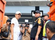 Tangani Tumpukan Sampah KM 19, Bupati Bekasi Bersama KDM Turun Langsung ke Lokasi