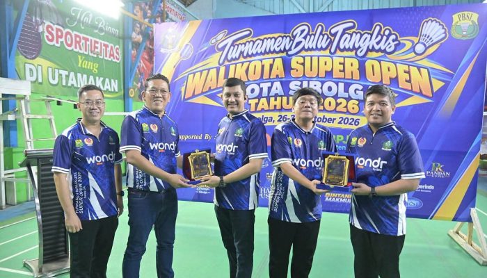 Wakil Wali Kota Sibolga Resmikan Turnamen Bulu Tangkis Wali Kota Super Open 2026