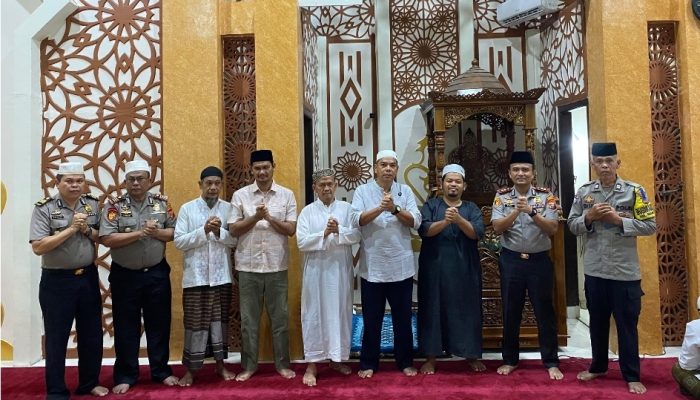 Subuh Keliling di Masjid Al-Azhar, Kapolres Sibolga Ajak Warga Jaga Kamtibmas dan Perangi Narkoba